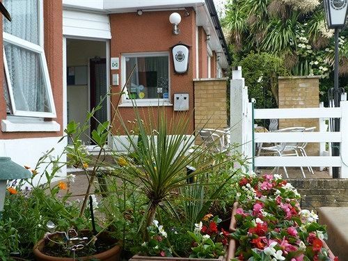 Oaklands House - Adults Only Otel Brading Dış mekan fotoğraf