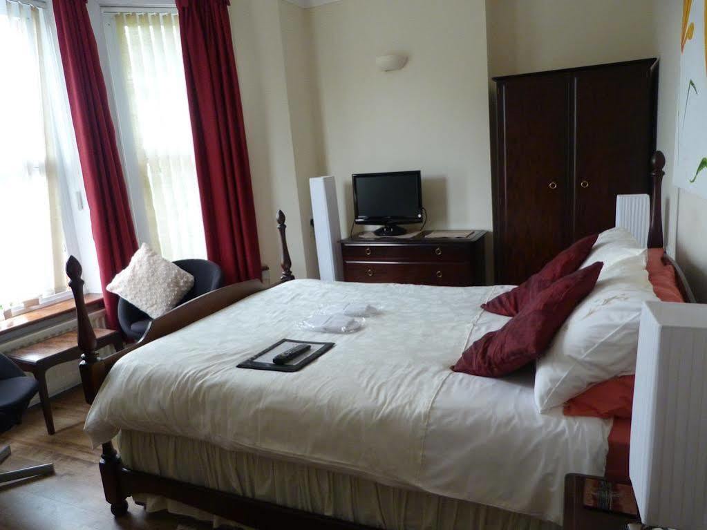 Oaklands House - Adults Only Otel Brading Dış mekan fotoğraf
